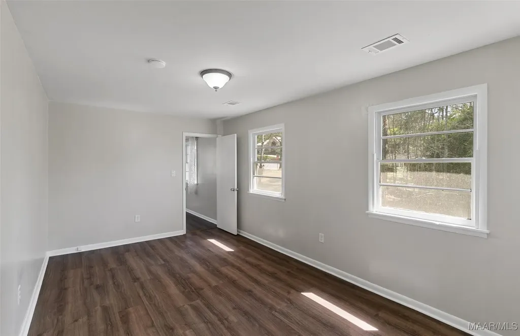 262 Rosemary Lane Ozark AL 36360