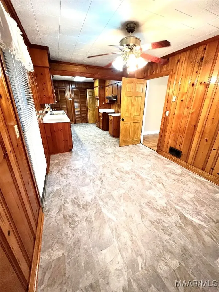 254 Newton Avenue Ozark AL 36360