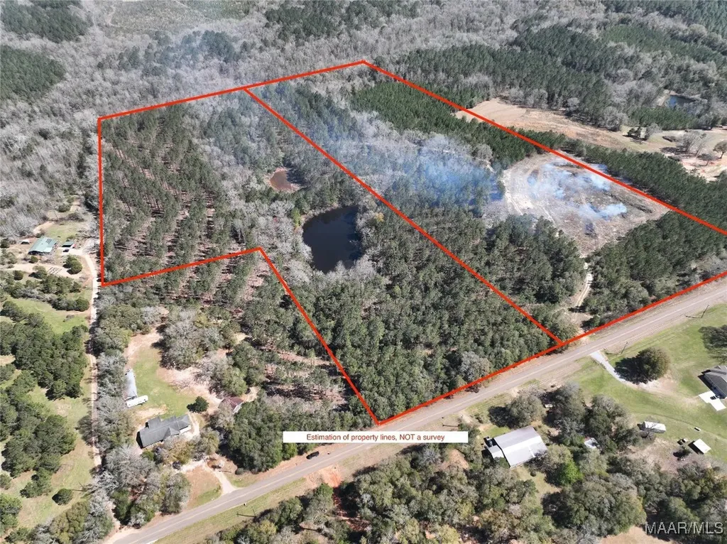 0 County Road 69 Highway Skipperville AL 36374