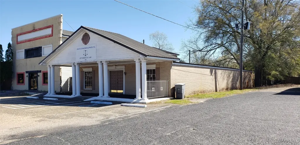 510 N Daleville Avenue Daleville AL 36322