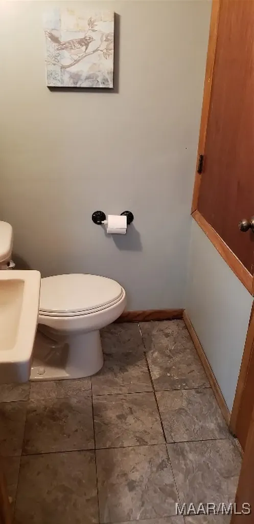 510 N Daleville Avenue Daleville AL 36322