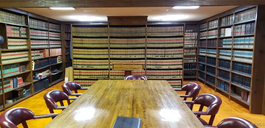 510 N Daleville Avenue Daleville AL 36322