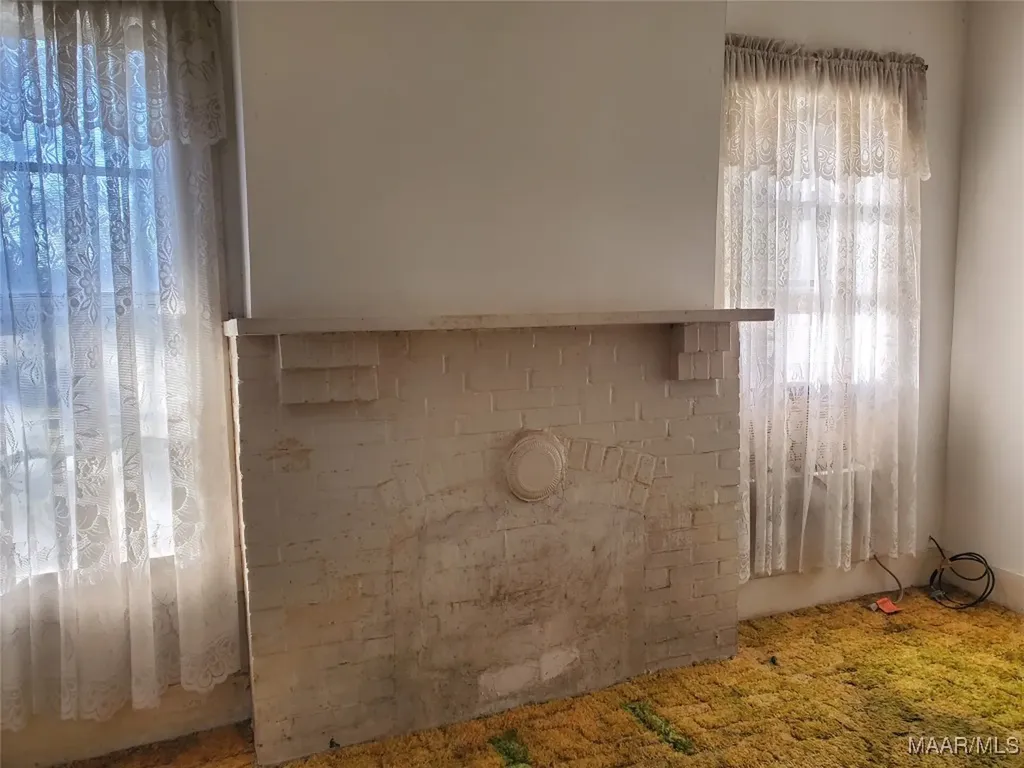 1325 Bermuda Street Ozark AL 36360