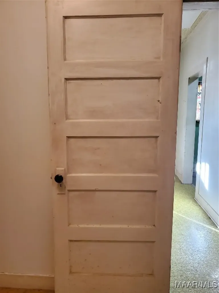 1325 Bermuda Street Ozark AL 36360