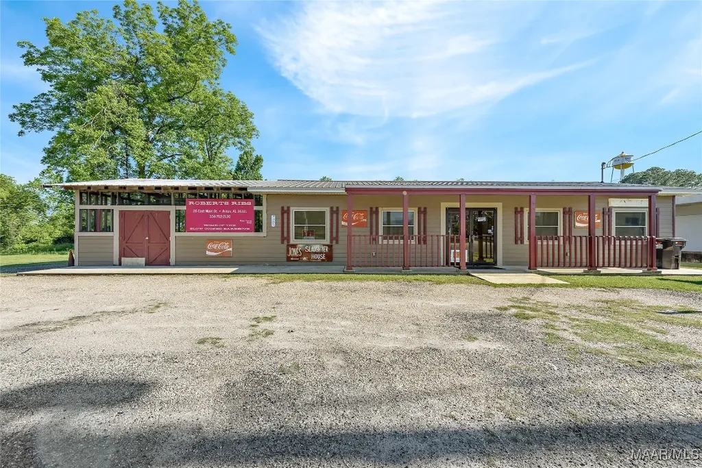 26 E Main Street Ariton AL 36311