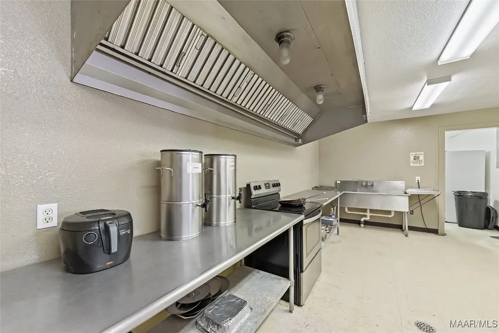 26 E Main Street Ariton AL 36311