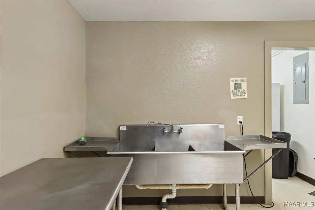 26 E Main Street Ariton AL 36311