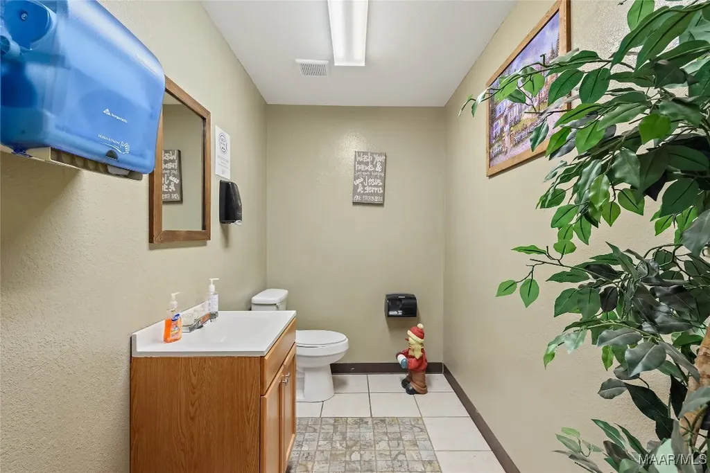 26 E Main Street Ariton AL 36311