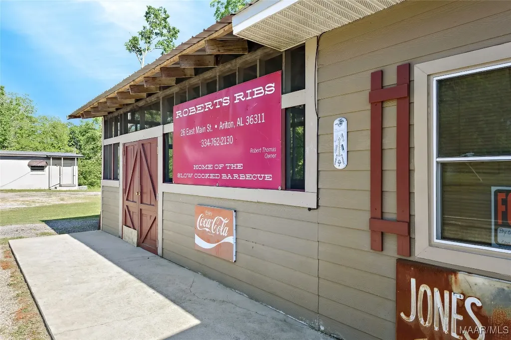 26 E Main Street Ariton AL 36311