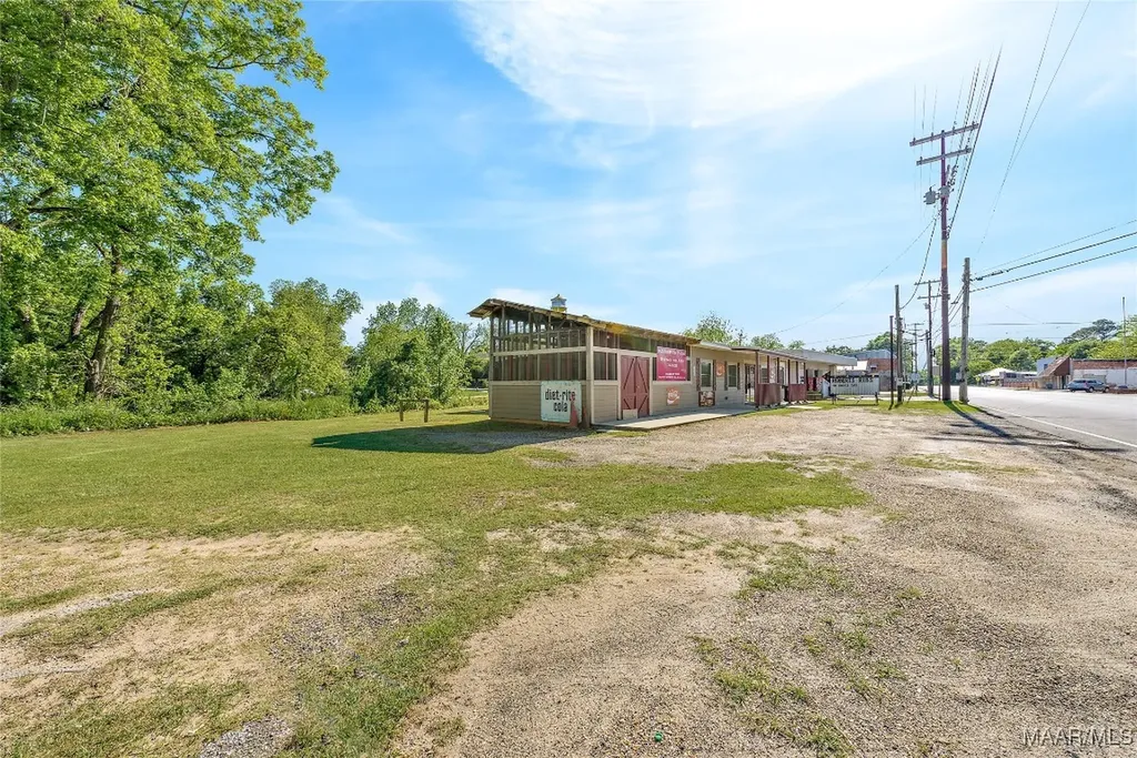 26 E Main Street Ariton AL 36311