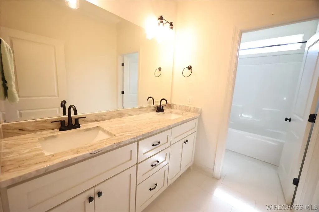204 Bella Drive Enterprise AL 36330
