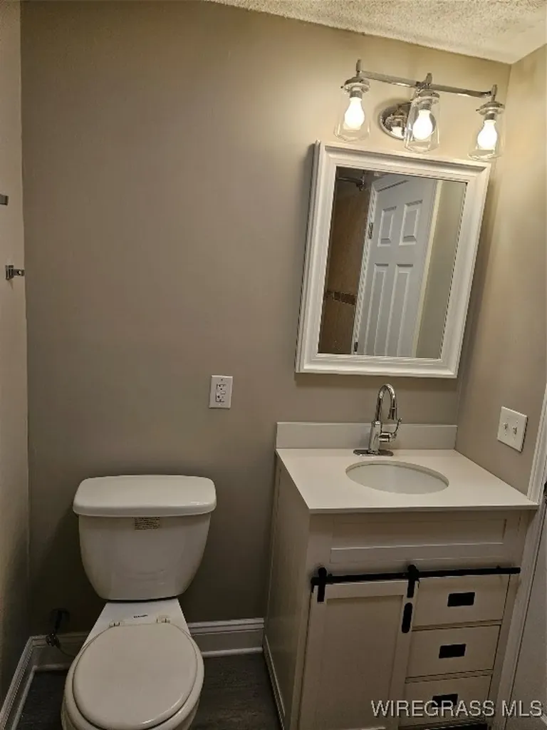 219 East Drive Enterprise AL 36330