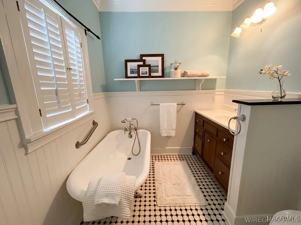 519 Davis Street Elba AL 36323