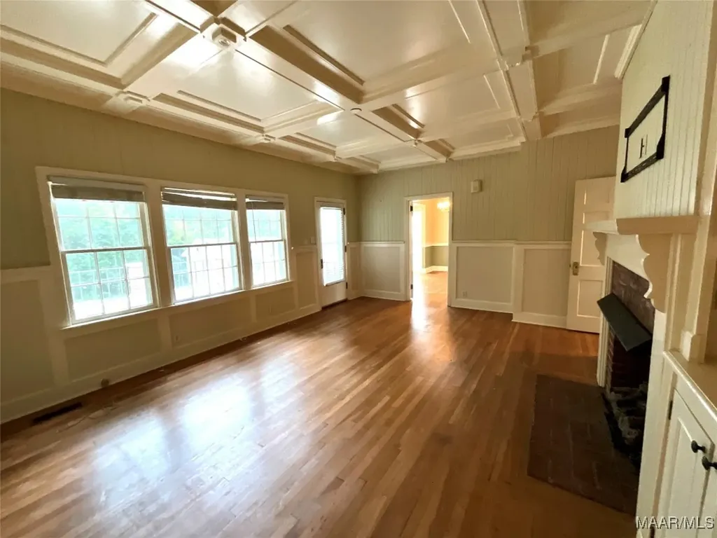 519 Davis Street Elba AL 36323