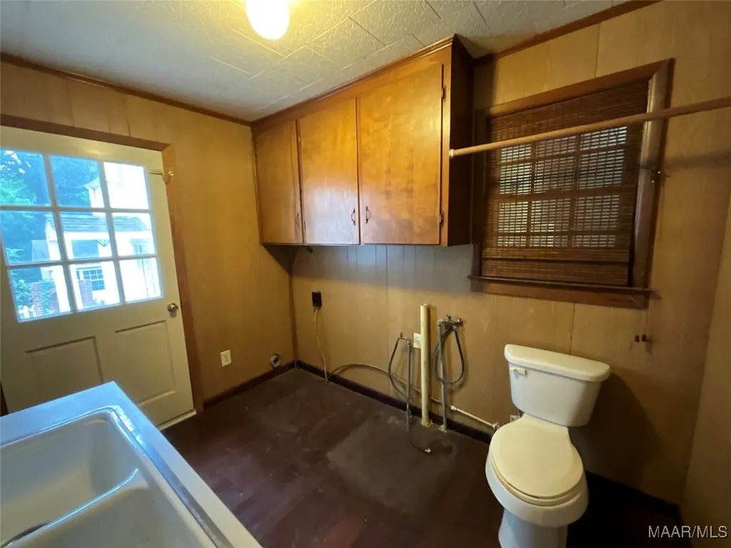 519 Davis Street Elba AL 36323