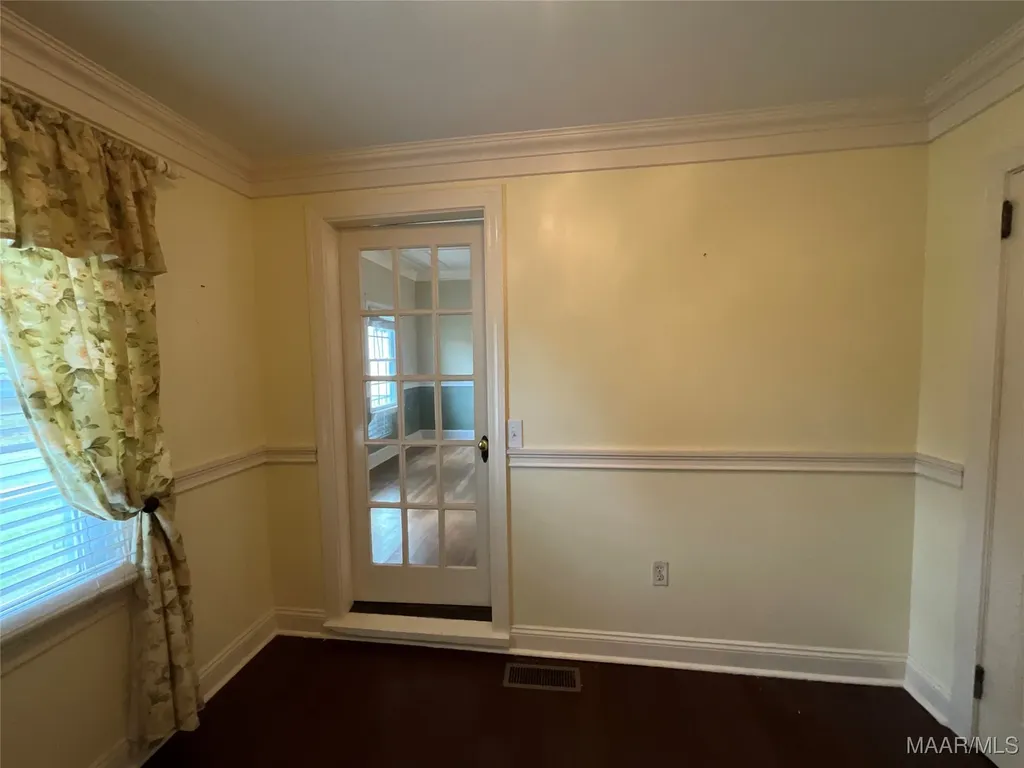519 Davis Street Elba AL 36323