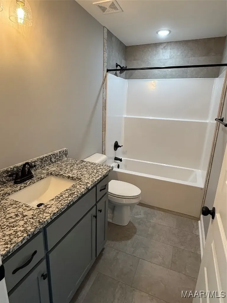 716 N John Street New Brockton AL 36351