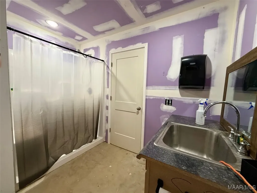 2326 Campbell Hill Road Chancellor AL 36316