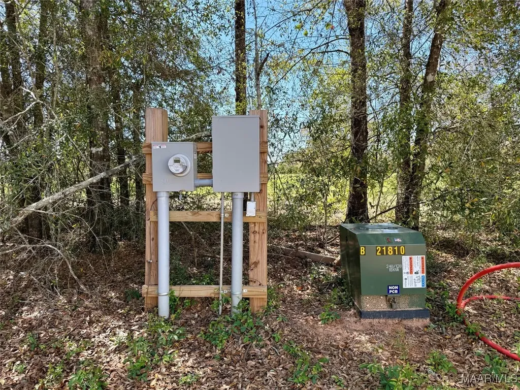 2326 Campbell Hill Road Chancellor AL 36316