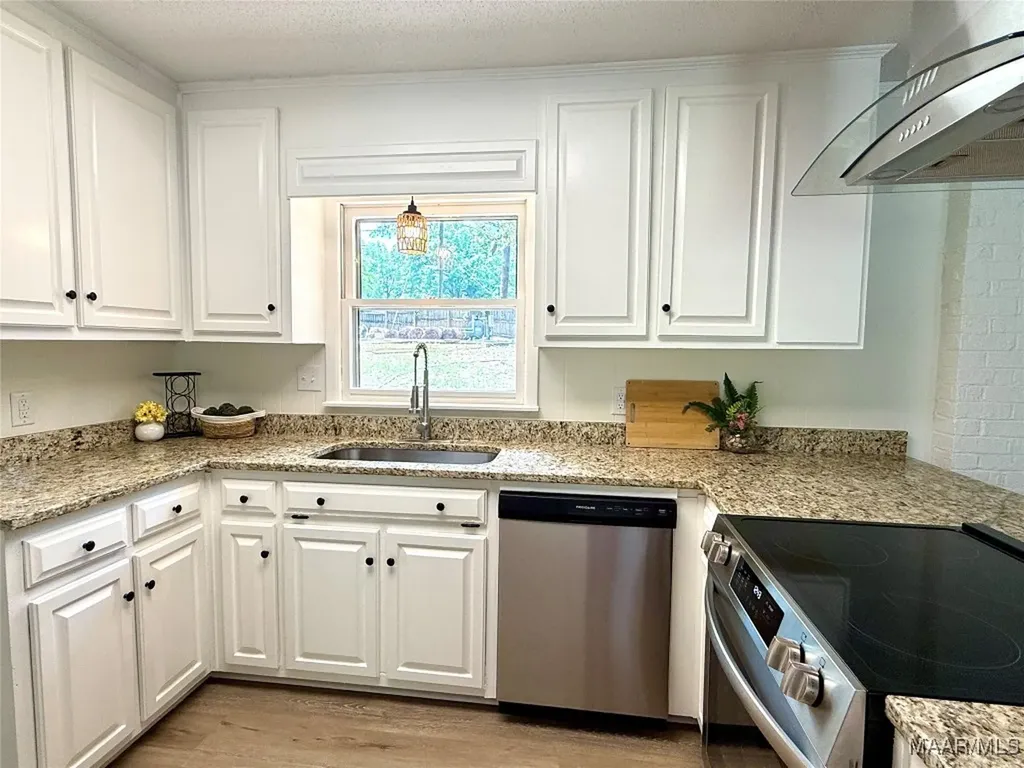 307 Douglas Brown Circle Enterprise AL 36330