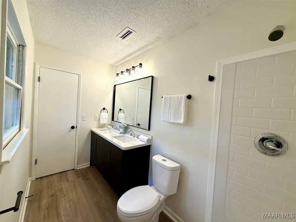 307 Douglas Brown Circle Enterprise AL 36330