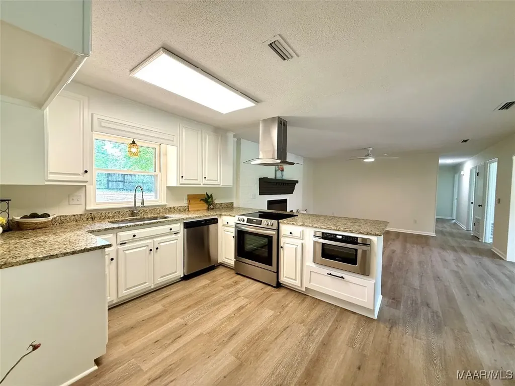 307 Douglas Brown Circle Enterprise AL 36330