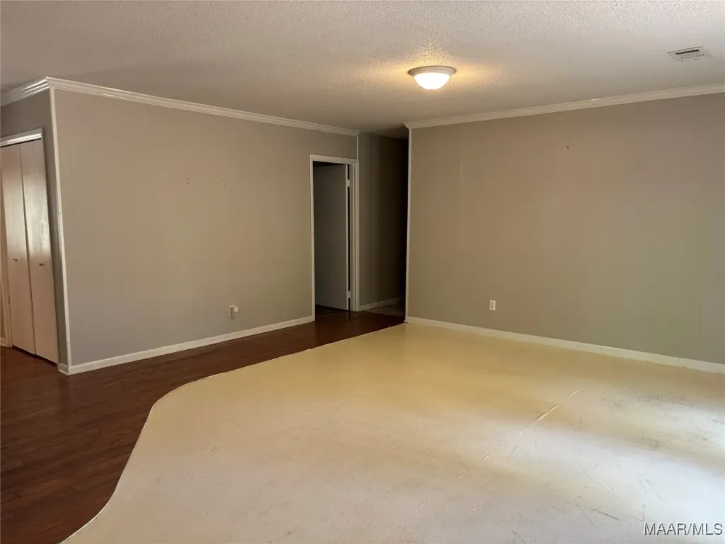 100 Harwood Place Enterprise AL 36330