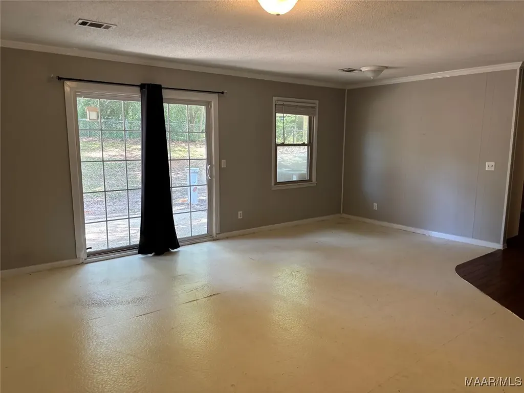 100 Harwood Place Enterprise AL 36330