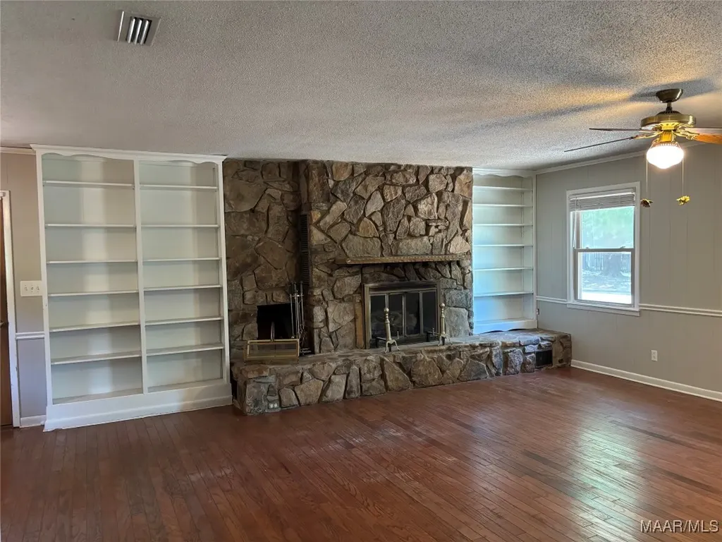 100 Harwood Place Enterprise AL 36330