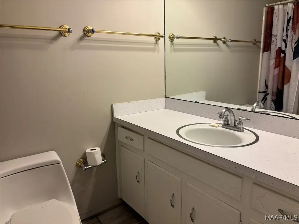 100 Harwood Place Enterprise AL 36330