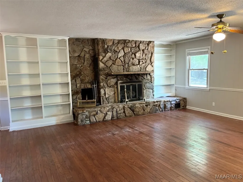 100 Harwood Place Enterprise AL 36330