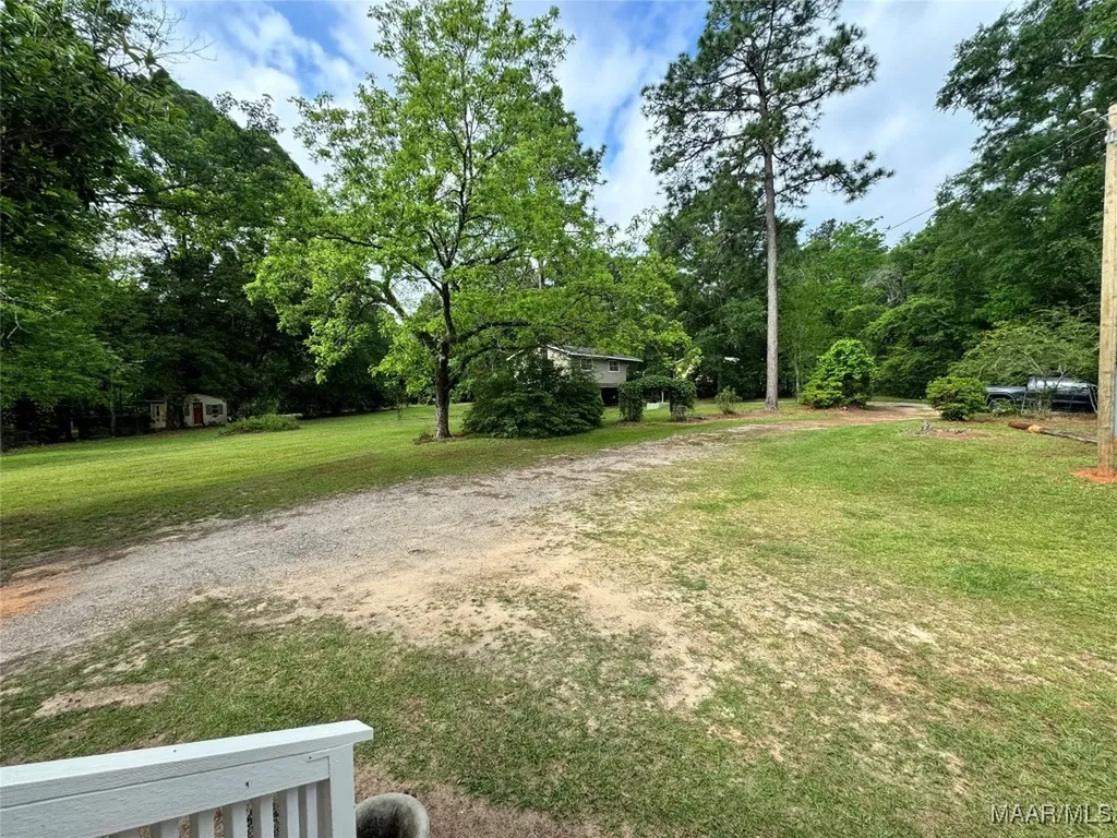 25440 Phillips Lane Red Level AL 36474