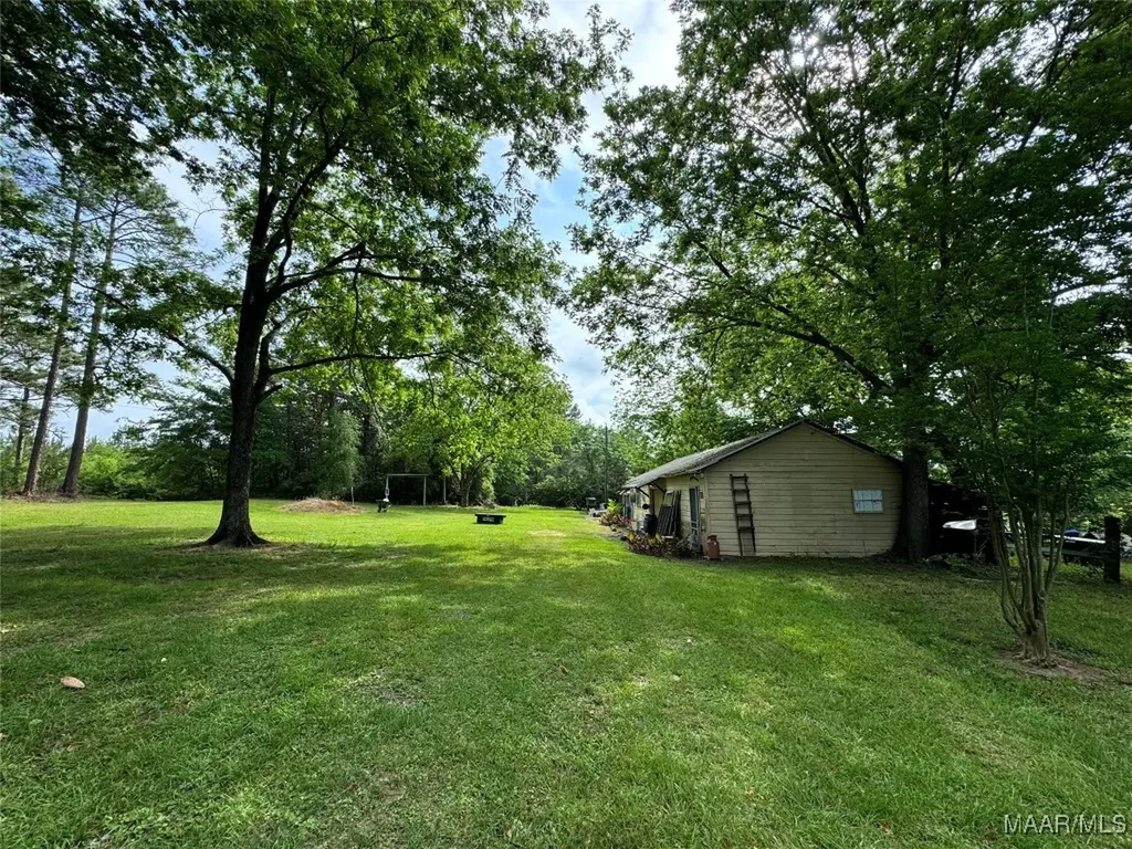 25440 Phillips Lane Red Level AL 36474