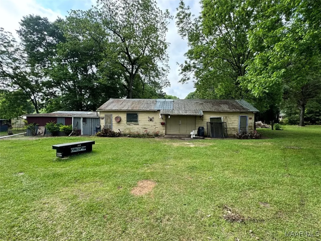 25440 Phillips Lane Red Level AL 36474