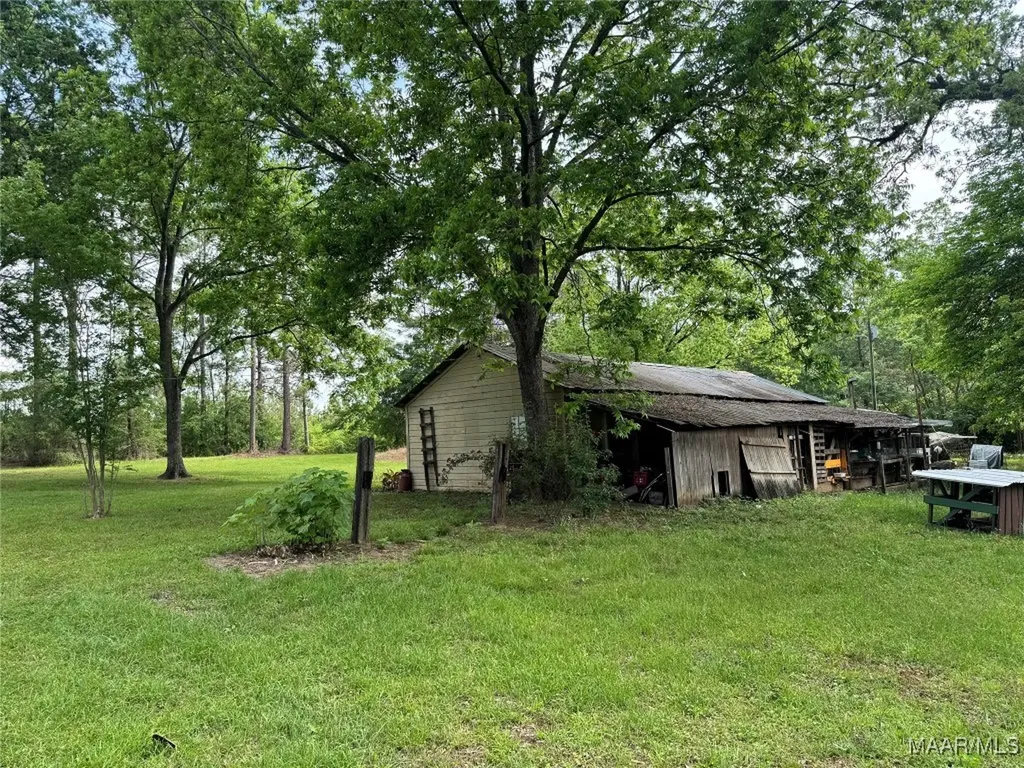 25440 Phillips Lane Red Level AL 36474