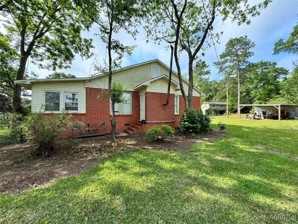 25440 Phillips Lane Red Level AL 36474