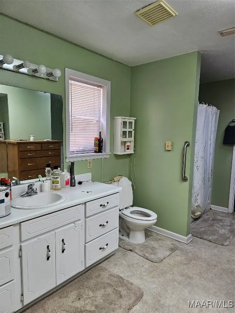 18694 Tt Clark Road Opp AL 36467