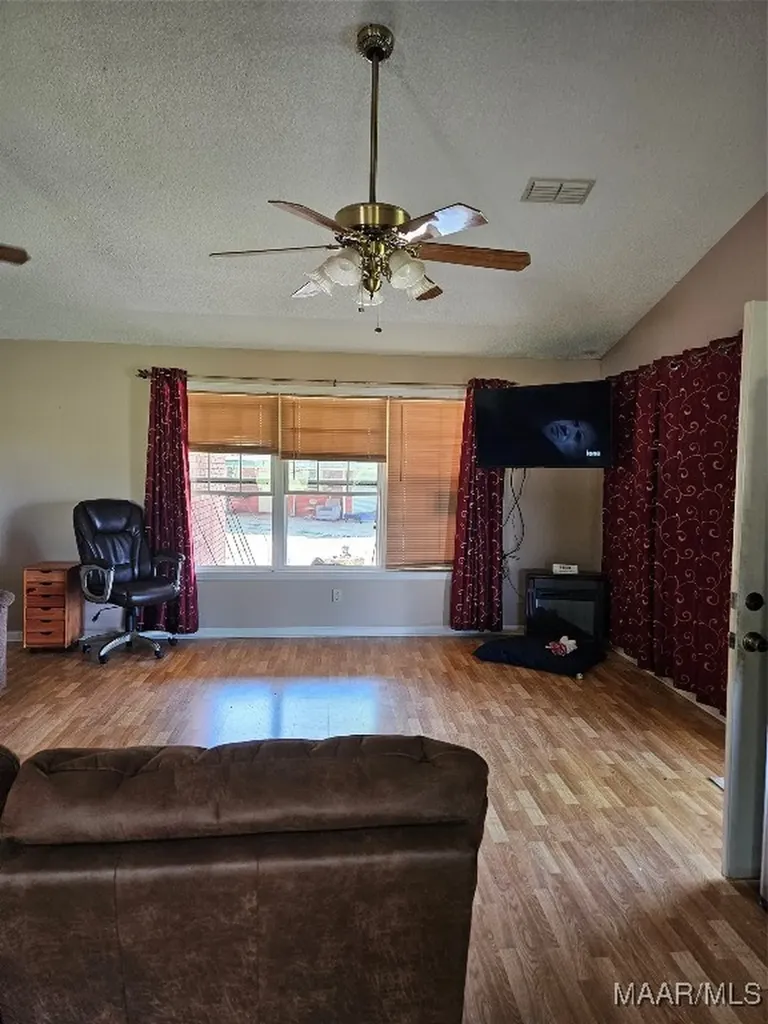 18694 Tt Clark Road Opp AL 36467