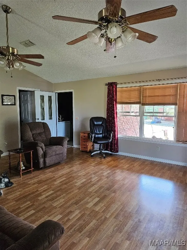 18694 Tt Clark Road Opp AL 36467