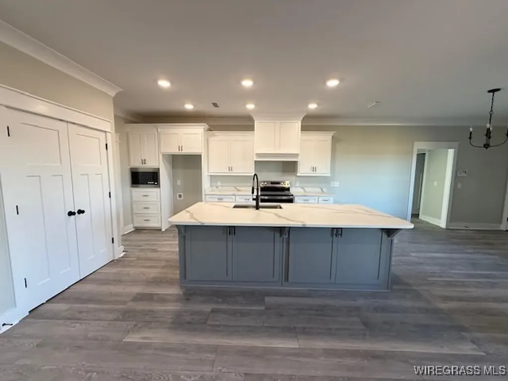 19 County Road 760 Enterprise AL 36330