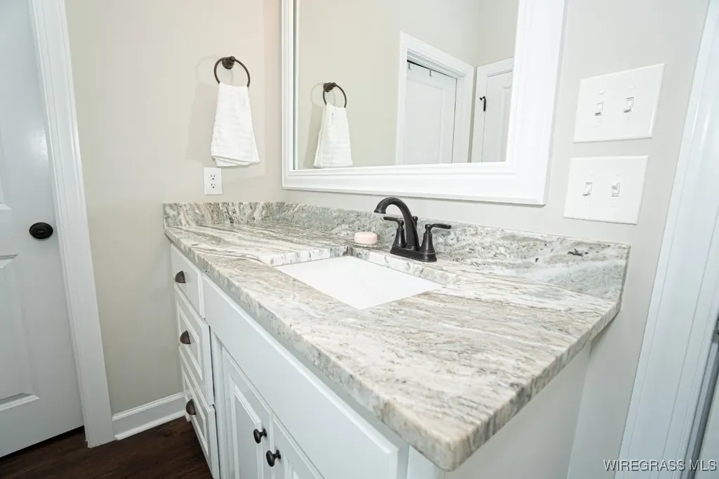 104 Davis Way Enterprise AL 36330