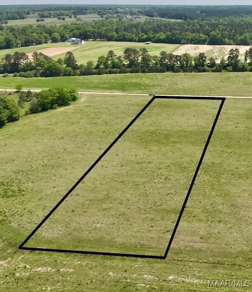 2 Huskey Road Dothan AL 36303