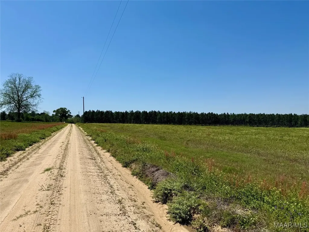 2 Huskey Road Dothan AL 36303