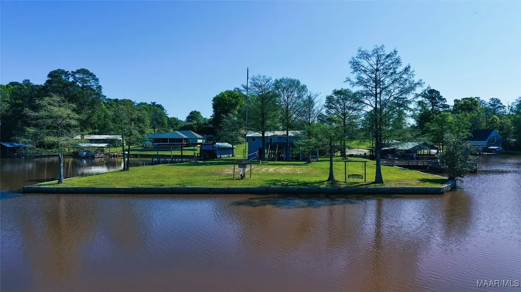 29731 Hamner Road Andalusia AL 36421