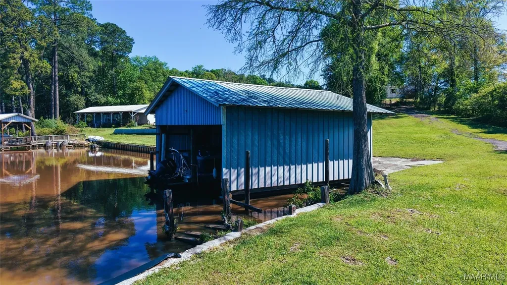 29731 Hamner Road Andalusia AL 36421