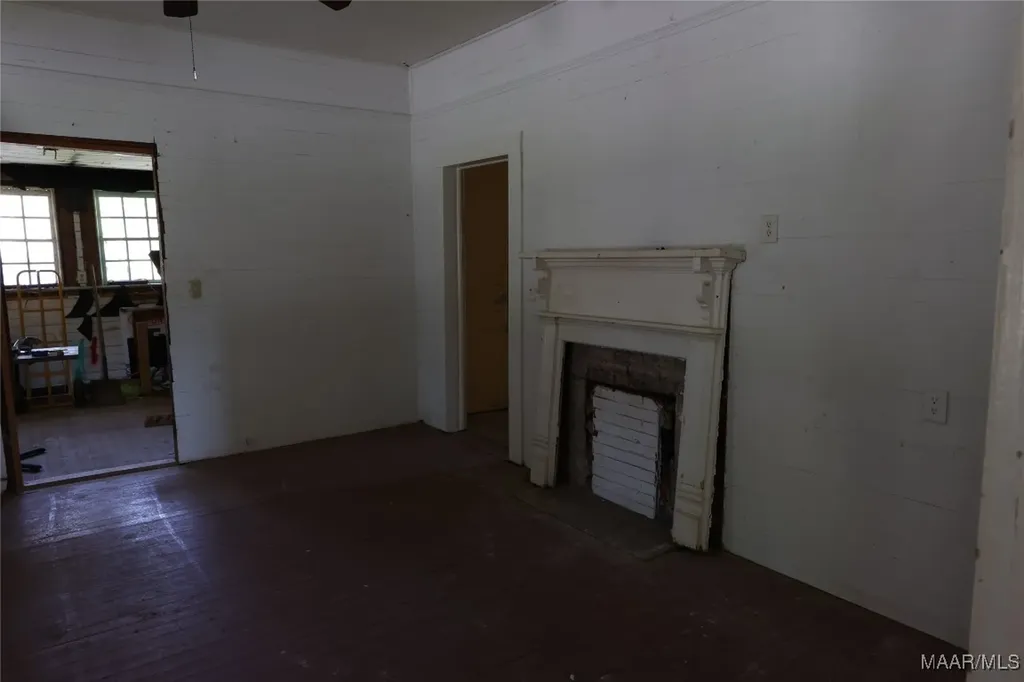 307 S John Street New Brockton AL 36351