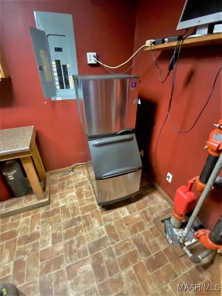 27070 County Road 21 Red Level AL 36374