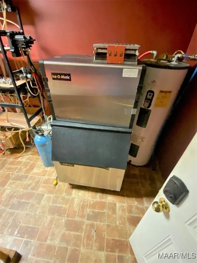 27070 County Road 21 Red Level AL 36374