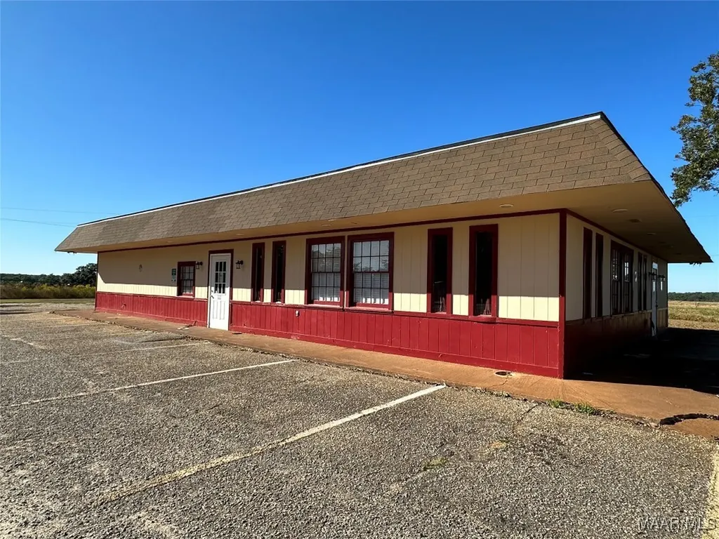 2203 Highway 134 Kinston AL 36453