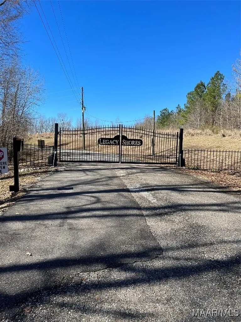 49 Legacy Shores Camden AL 36720